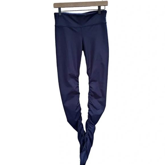ALO Yoga Pants - Alo Yoga Dark/Navy Blue Goddess Legging Size Small